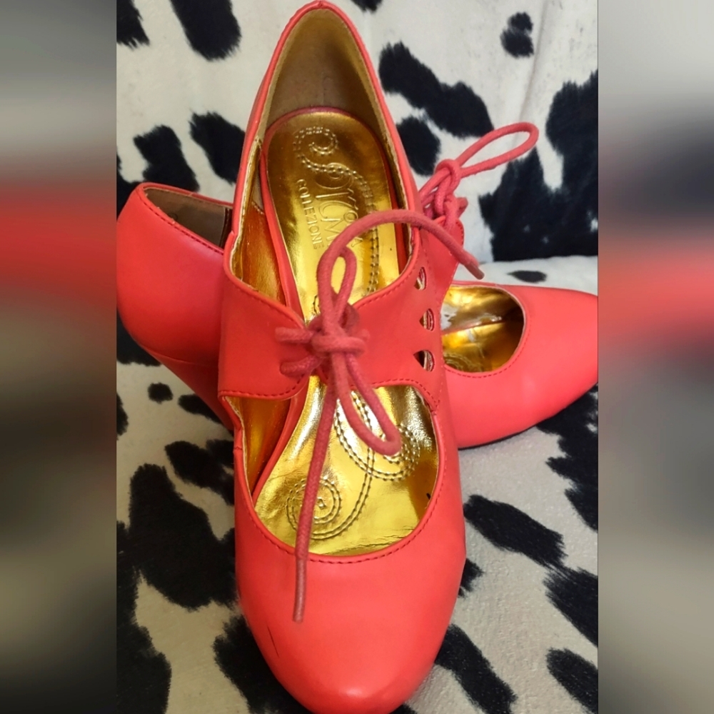 Coral Colored Women's Tie Front Heels